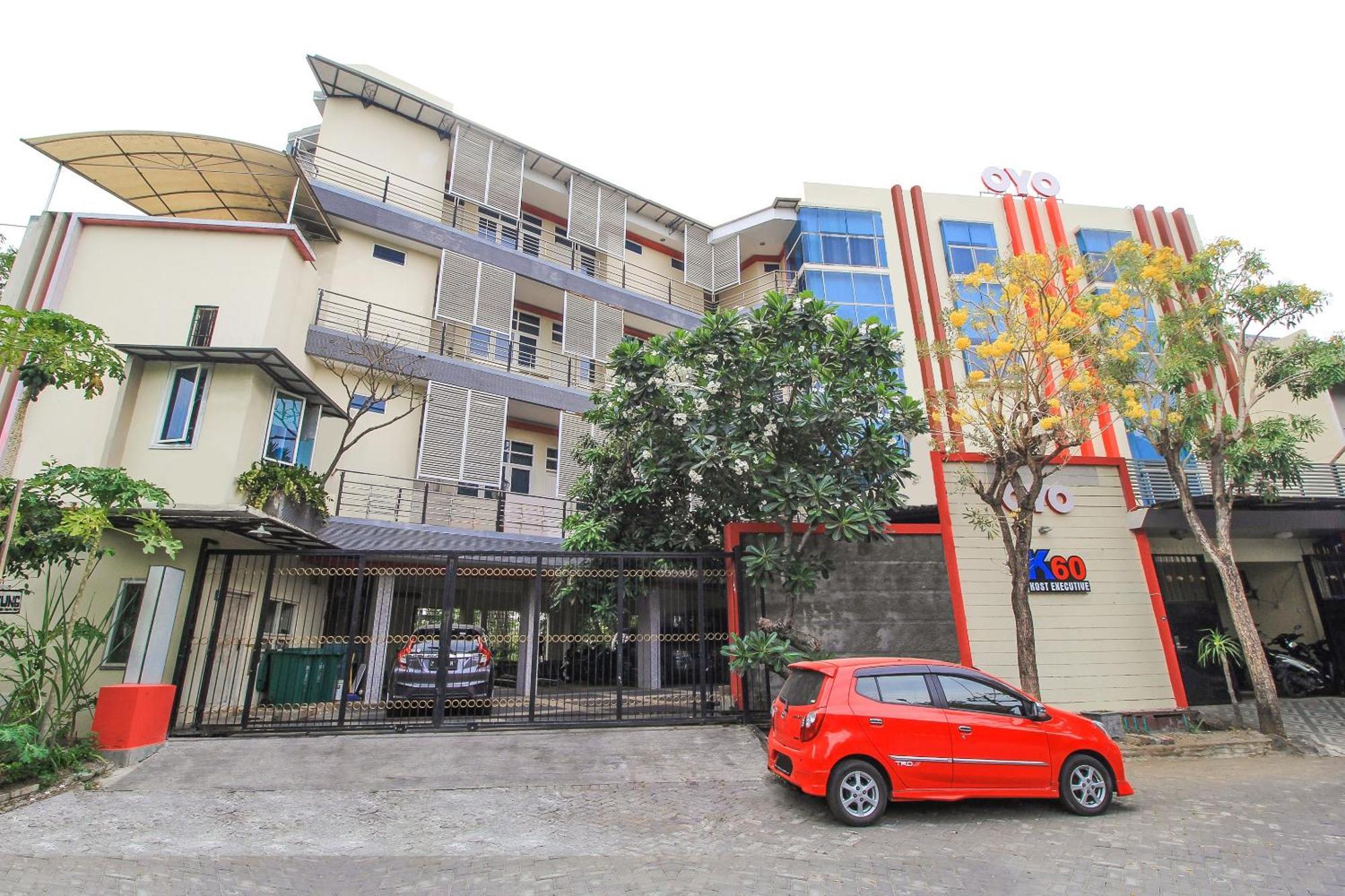 Super Oyo Capital O 175 K-60 Residence Сурабая Екстер'єр фото
